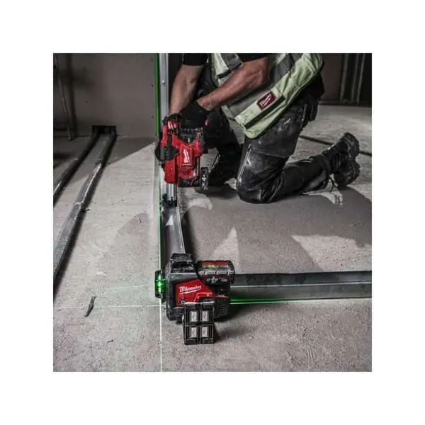 MILWAUKEE Laser 3 lignes vert 12V 4Ah - M12 3PL-401C - 4933478102