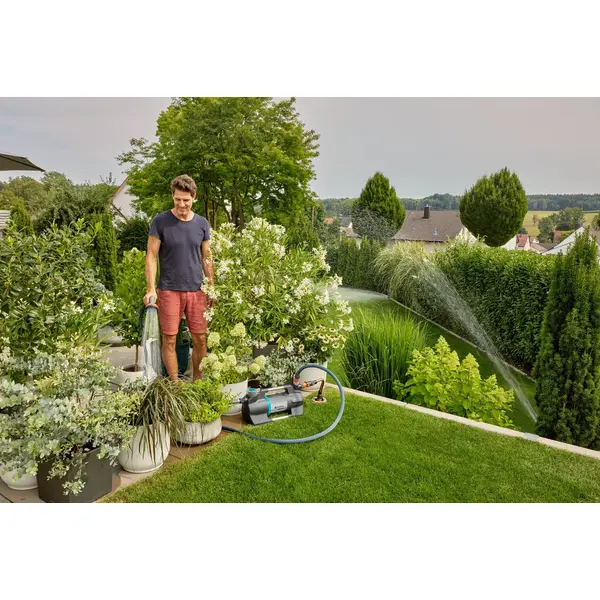 Pompe d'arrosage de surface 6300 SilentComfort - 1050 W, 6300 l/h, 4,9 bar - GARDENA