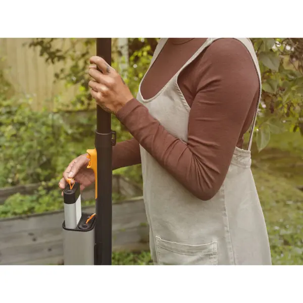 Batterie Fiskars 12V-4Ah x2 pour sécateurs ou coupe-branches à batterie Fiskars. Powerbank . Cable USB-C inclus. - FISKARS