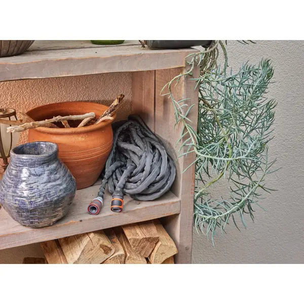 Kit tuyau Liano™Life 25m, Ø 13mm + pièces GARDENA System - léger et résistant - GARDENA
