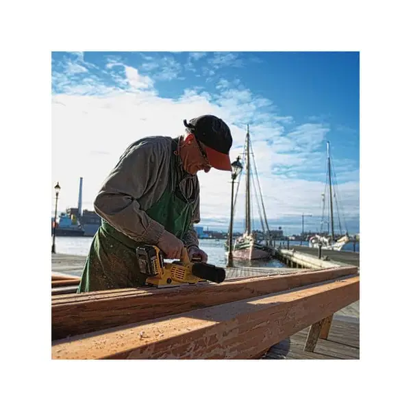 DEWALT Rabot sans fil 18V XR 82 mm Solo en TSTAK - DCP580NT