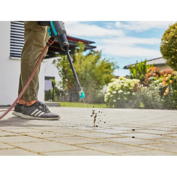 Nettoyeur moyenne pression AquaClean 24/18V P4A sans batterie - GARDENA