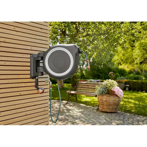Dévidoir automatique mural RollUp L 30 m - GARDENA