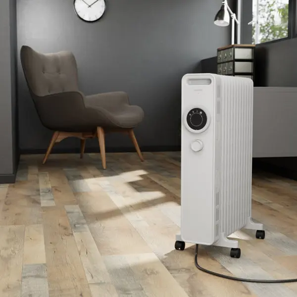 Radiateur bain d'huile 3 niveaux de chauffe blanc 2500 W - 64x45x24 cm