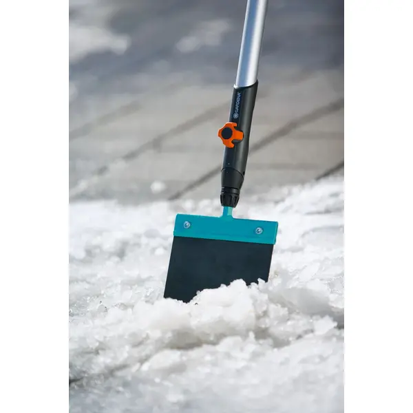 Grattoir à glace 15 cm combisystem - GARDENA