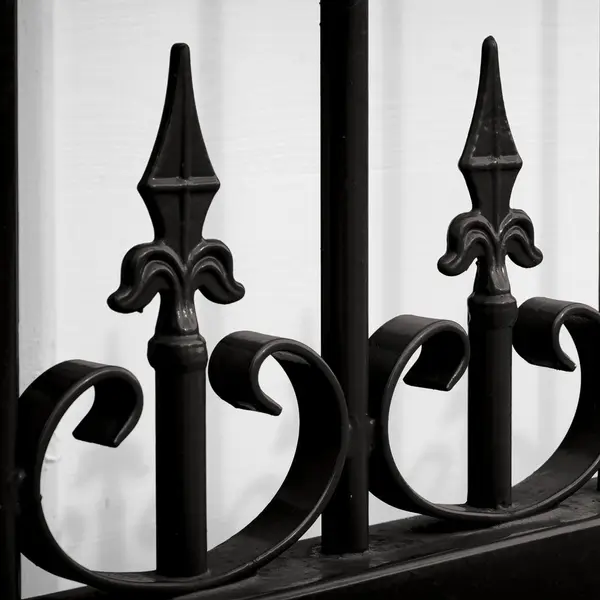 Peinture exterieure fer, aluminium Ultra protect SYNTILOR noir satine 2l - SYNTILOR