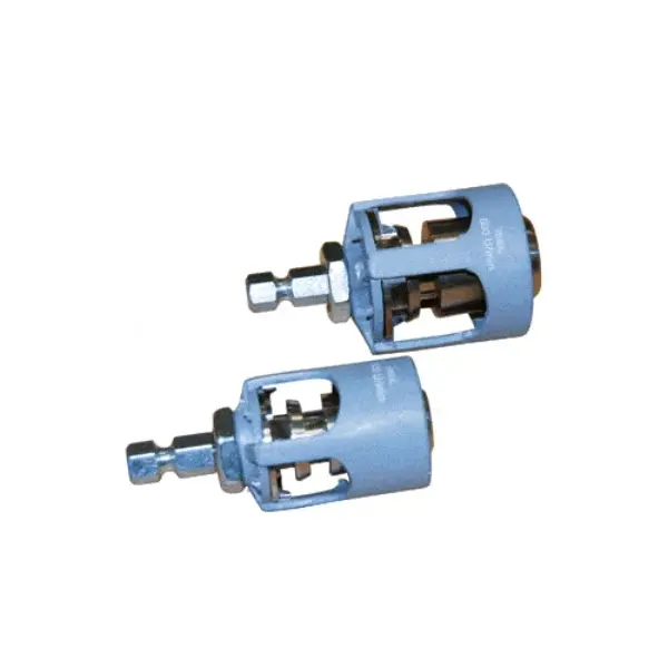 OUTIL DE CALIBRAGE ET CHANFREIN UTILISABLE AVEC VISSEUSE ELECTRIQUE