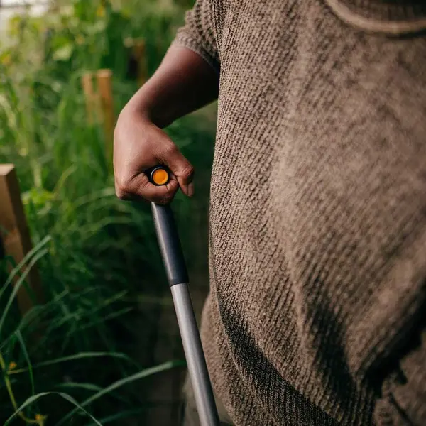 Ratissoir Ergonomic - FISKARS
