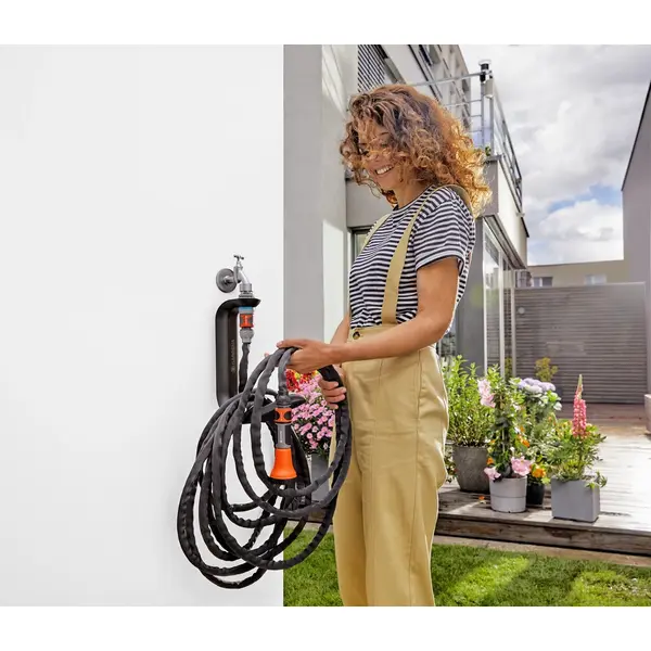 Support tuyau Liano™ TapFix pour robinets d'eau (G 1", G 3/4" et G 1/2") - GARDENA