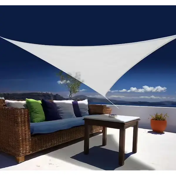Voile d’ombrage triangulaire - Austral - 5 x 5 x 5 m - polyéthylène blanc protection UV 90 % - Jardiline