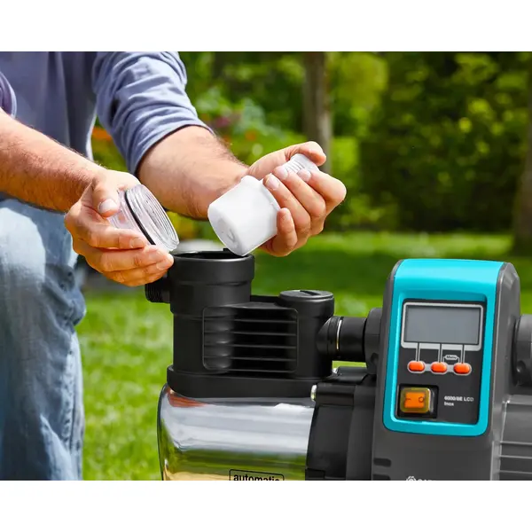 Station de pompage 6000/6e LCD Premium - GARDENA