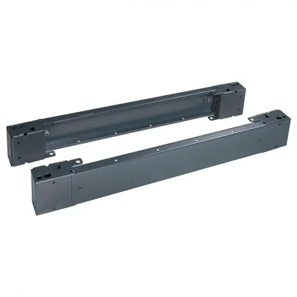 Socle frontal de hauteur 100mm pour armoire électrique Argenta BIG de largeur 1600mm