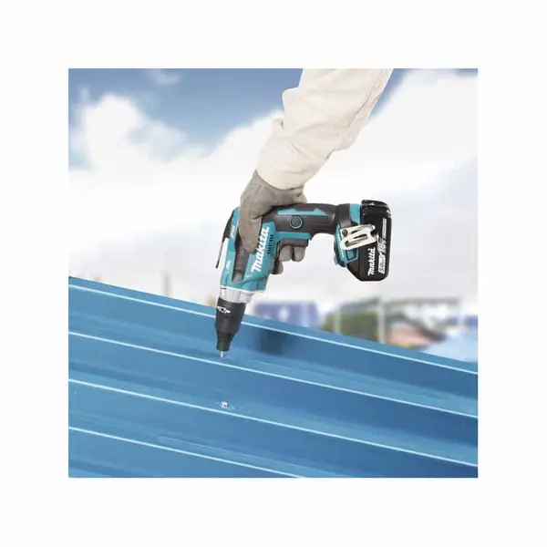 MAKITA Visseuse à bardage 18V LXT 2x5 Ah en MAKPAC - DFS251RTJ