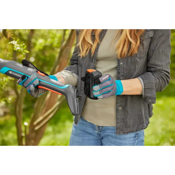 Coupe-branches EasyCut 110/18V P4A sur batterie - Coupe Ø 28 mm - L. 1140 mm - GARDENA