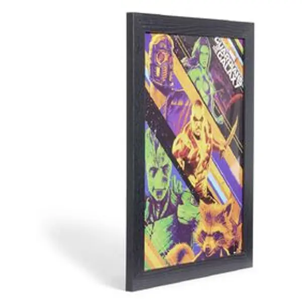 Affiche Gardiens de la Galaxie dans cadre bois noir 33,5x44,5xH1,5cm