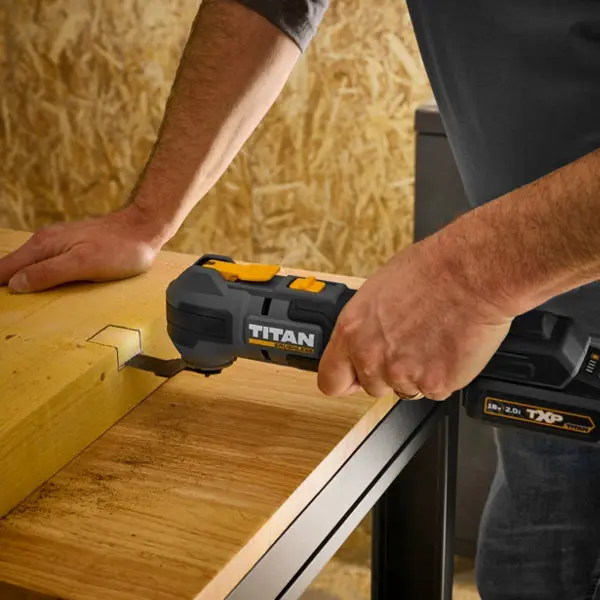 Outil multifonction sans fil 18 V vitesse variable système anti-vibration