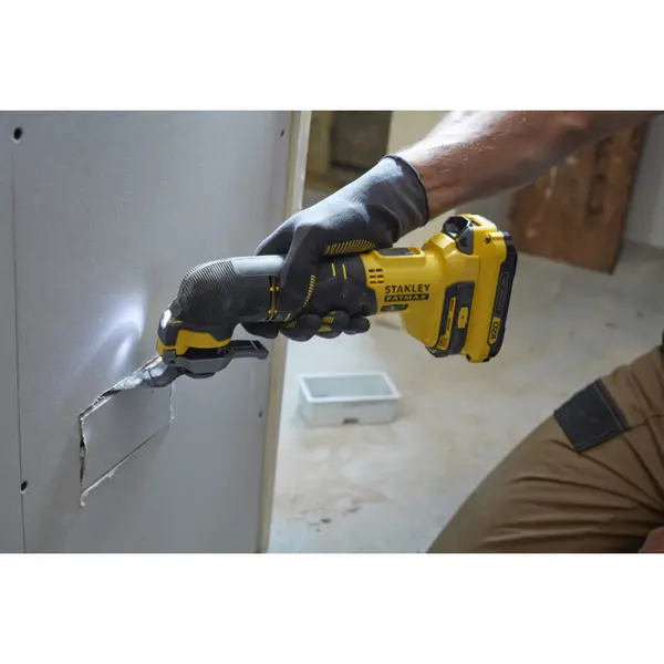 Outil multi-fonctions sur batterie SFMCE500B-XJ 18 V STANLEY FATMAX