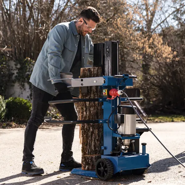 Fendeur de bûches compact 8T