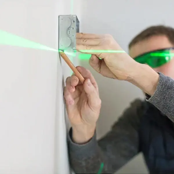 Niveau Laser Vert Croix + 2 points SCPG2 Li-ion Stanley