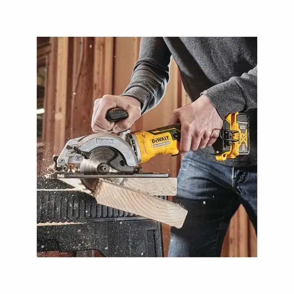 DEWALT Scie circulaire 18V XR Ø115 mm Solo en TSTAK - DCS571NT