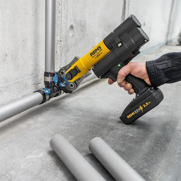 Pince à sertir Mini GFFb 16-40 pour Geberit FlowFit Rems