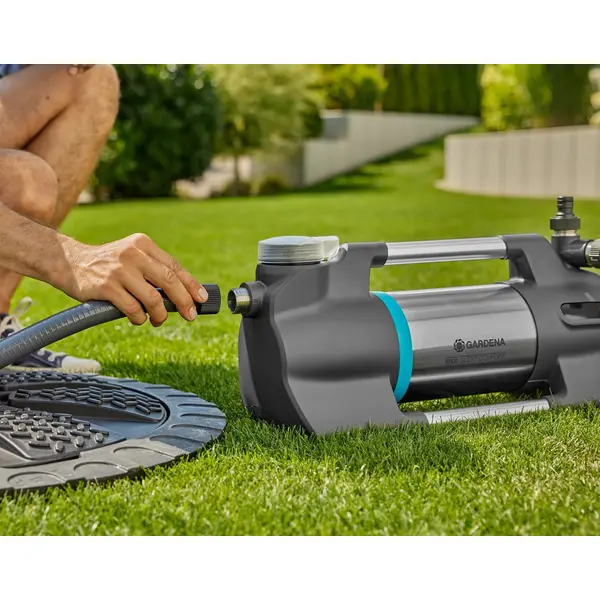 Pompe d'arrosage de surface 6500 SilentComfort - 1300 W, 6500 l/h, 6,0 bar - GARDENA