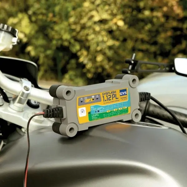 GYS Chargeur batterie plomb/lithium 12V GYSFLASH 1.12PL - 026902