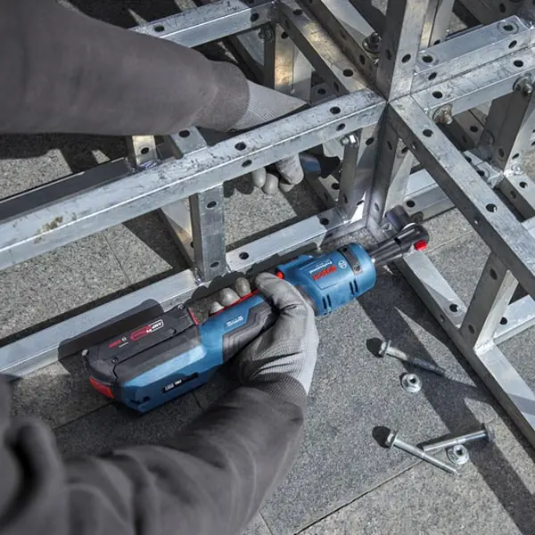 Clé à Cliquet Sans-Fil GRC 18V-60 L-Boxx Bosch