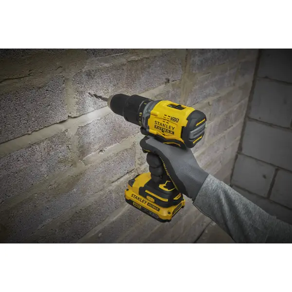 Perceuse à percussion SFMCD715D2K-QW 2 x 2 Ah 18 V STANLEY FATMAX