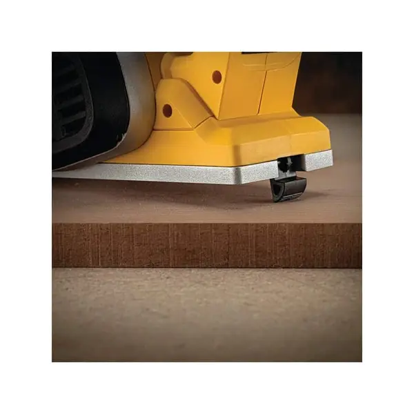 DEWALT Rabot sans fil 18V XR 82 mm Solo en TSTAK - DCP580NT