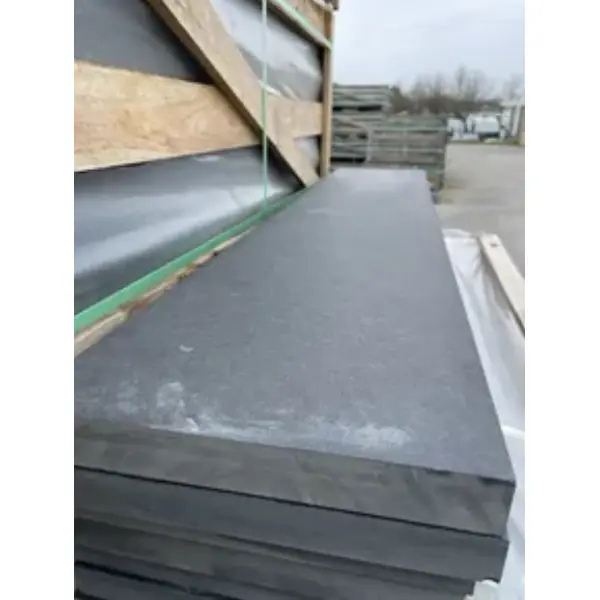 Dalle ardoise Asturia - 120 x 120 cm - ép. 3/3,5 cm - 4 côtés sciés - 2 clivées