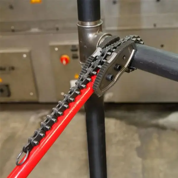 Serre tube à chaine 12'' mors réversible Virax