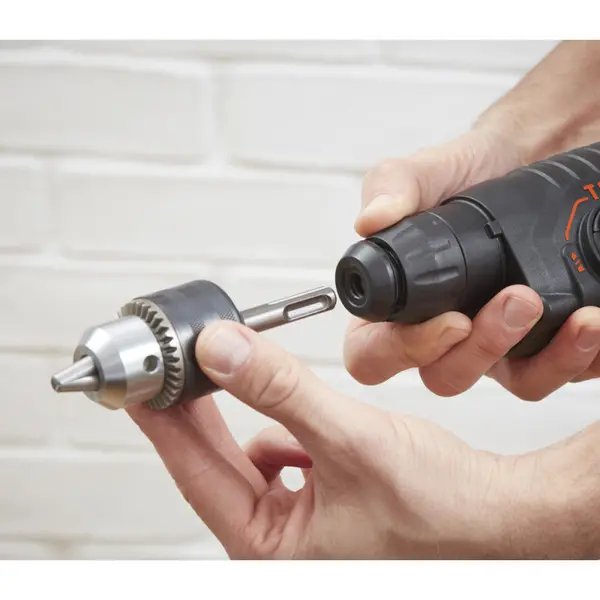 Marteau pneumatique électrique BEHS01K-QS 650 W BLACK+DECKER