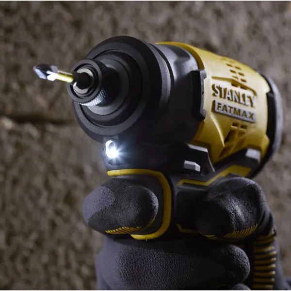 Visseuse à chocs sur batterie SFMCF810B-XJ 18 V STANLEY FATMAX