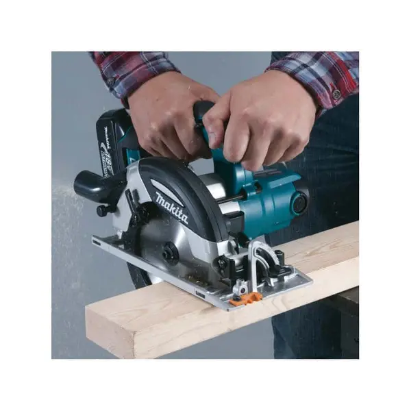 MAKITA Scie circulaire 18V LXT Ø165 mm Solo en MAKPAC - DHS630ZJ