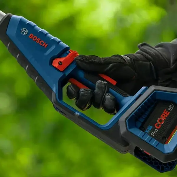 Perche élagueuse sans fil GKE 18V-25 TP Bosch
