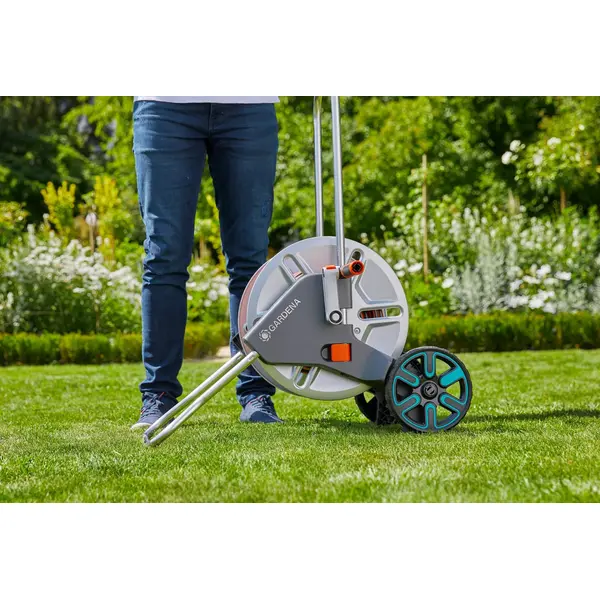 Dévidoir sur roues AquaRoll M Metal - GARDENA