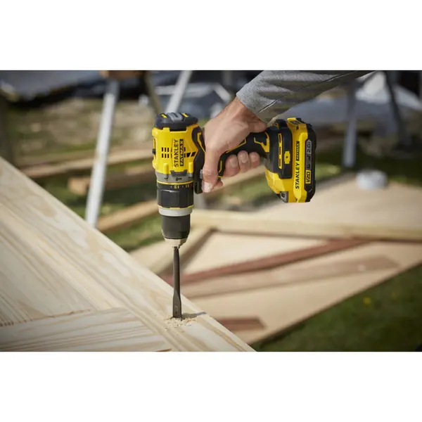 Perceuse à percussion sur batterie SFMCD721B-XJ 18 V STANLEY FATMAX