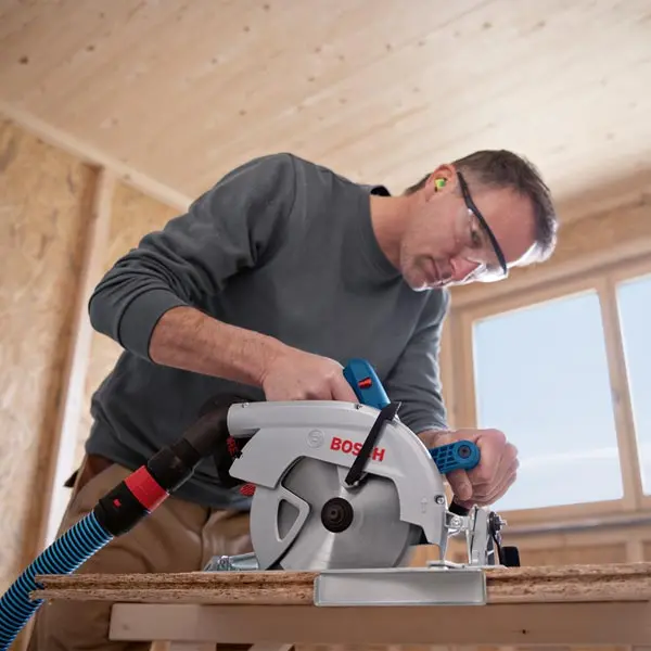 Scie Circulaire GKS 18V-68 L-Boxx Bosch