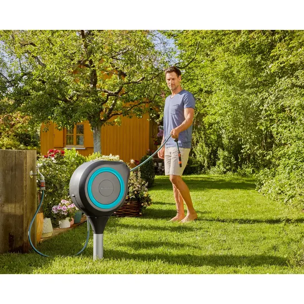 Dévidoir automatique sur pic RollUp M 20 m - GARDENA