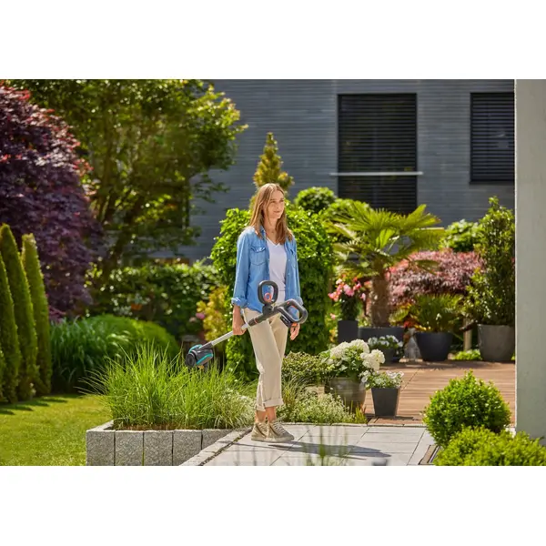 Nettoyeur de joints EasyWeed 18V / P4A sans batterie - GARDENA