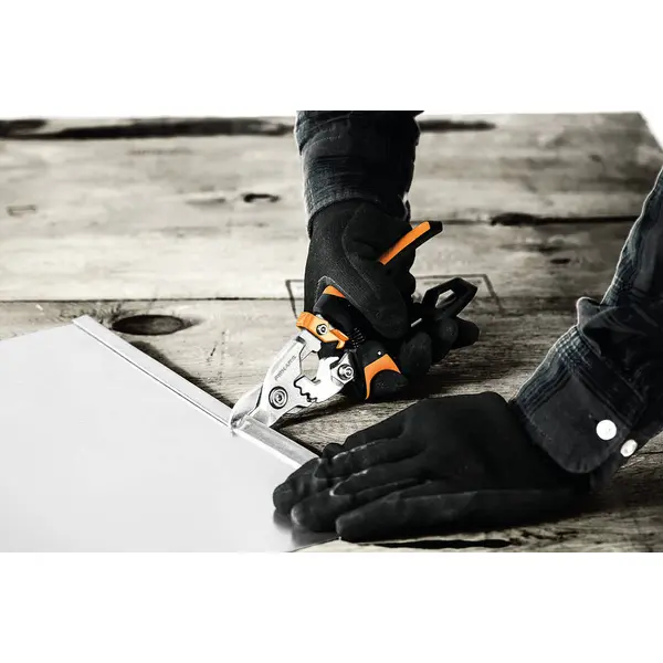 Cisaille PowerGear type "aviation" coupe droite lame bulldog 38,1mm - FISKARS